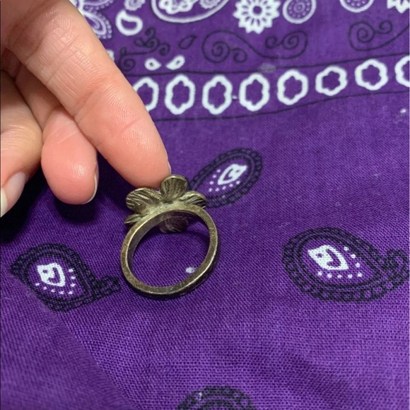 Ring - Picture 5 of 6